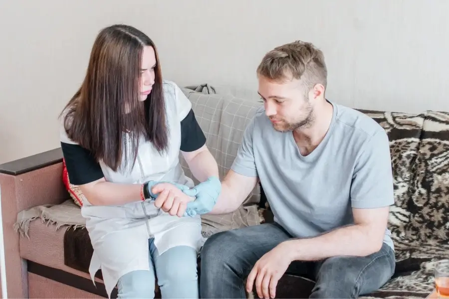 Нарколог на дом в Алдане: быстро, недорого